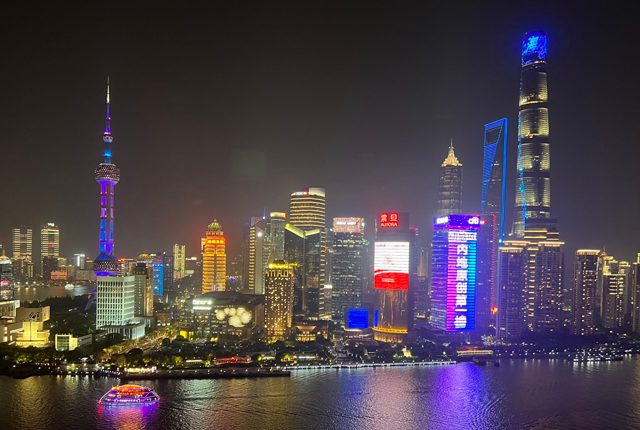 静けさの裏で進む構造変動